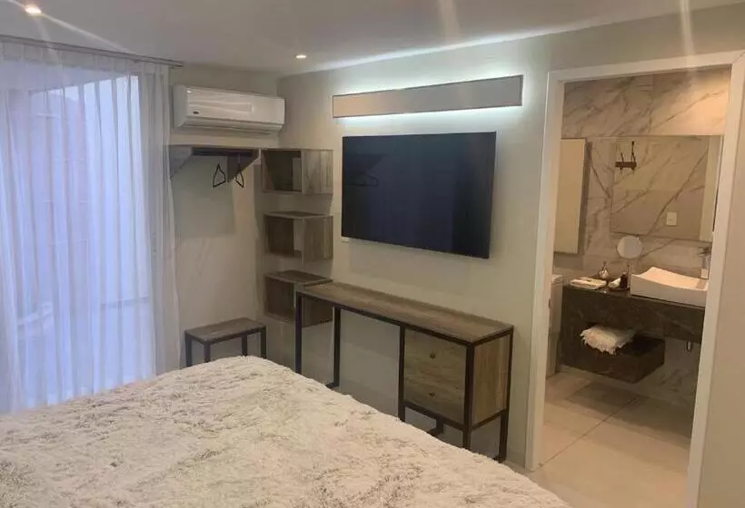 هتل La Grande Maison