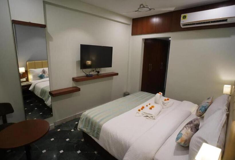 Fabhotel Naivara Boutique