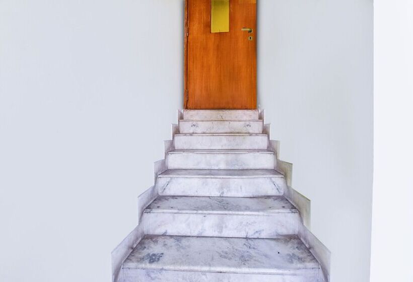 Fabhotel Naivara Boutique