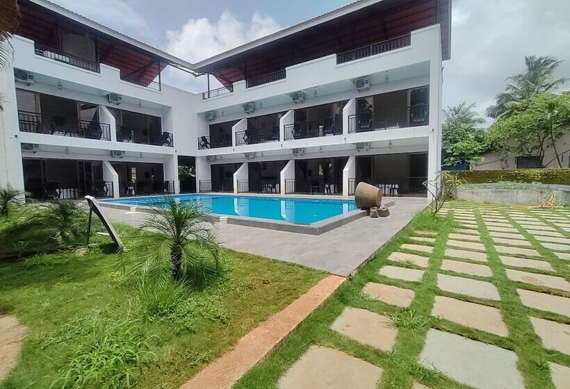 Hotel Opulence Beach Resort Kihim Alibaug