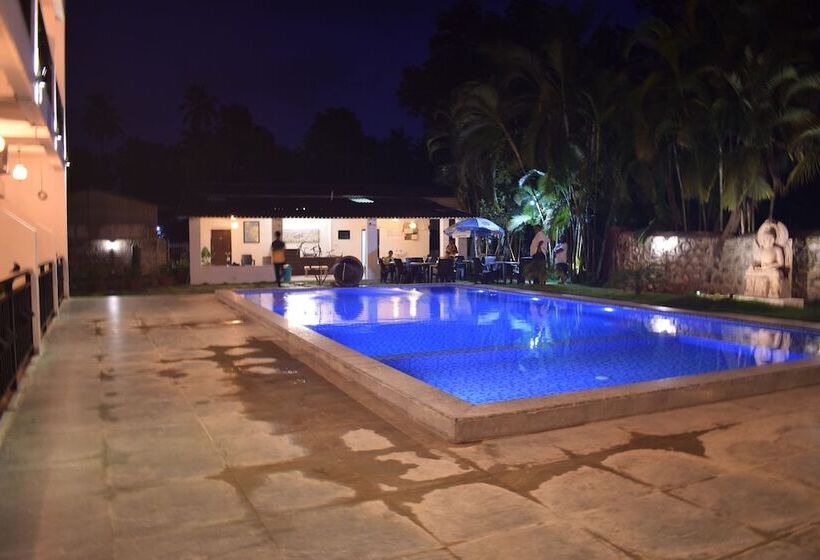 Hotel Opulence Beach Resort Kihim Alibaug