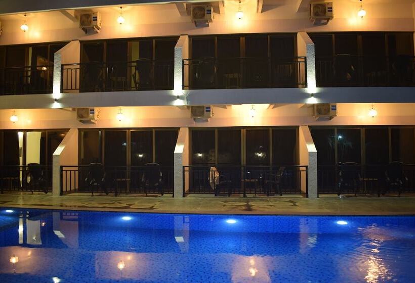 Hotel Opulence Beach Resort Kihim Alibaug