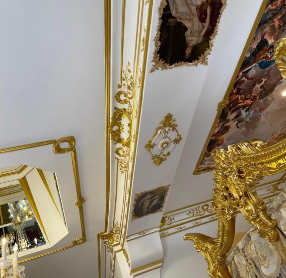 پانسیون Suite Impériale église Du Couvent