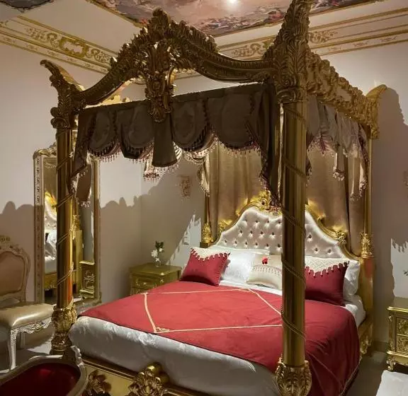 Majatalo Suite Impériale église Du Couvent