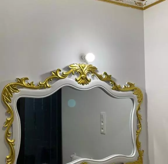 Majatalo Suite Impériale église Du Couvent