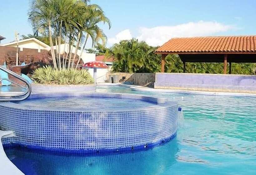 Aparthotel Villa Nuria