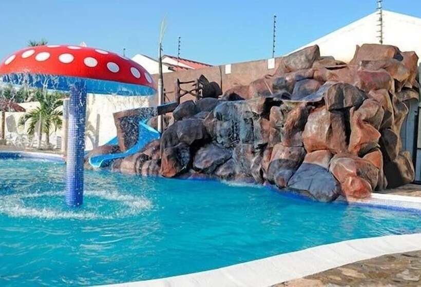 Aparthotel Villa Nuria