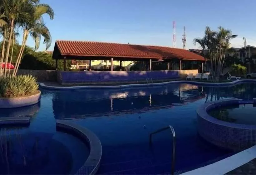 Aparthotel Villa Nuria