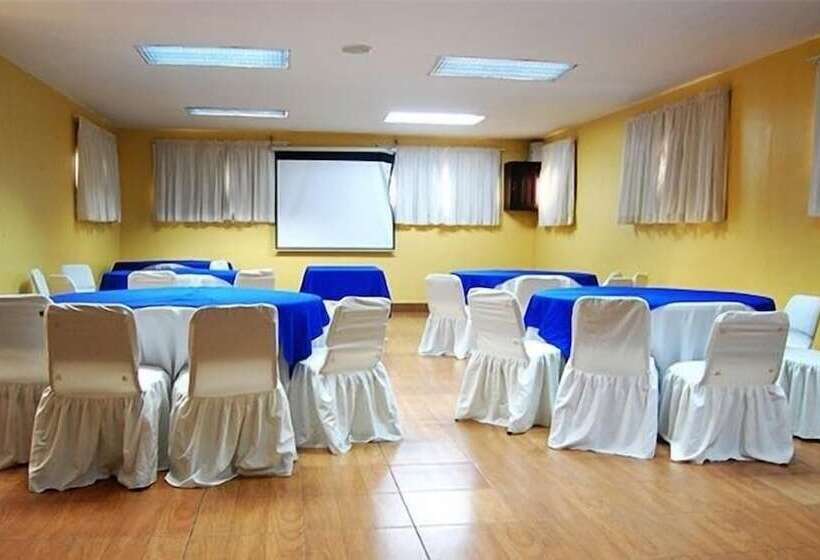 Aparthotel Villa Nuria