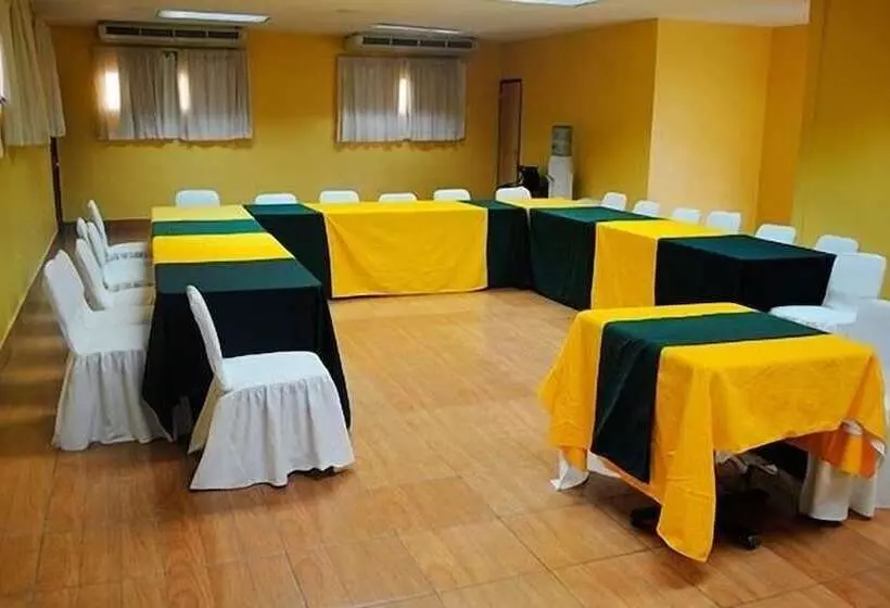 Aparthotel Villa Nuria