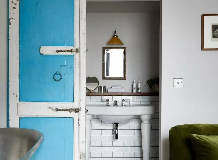 Artist Residence Cornwall