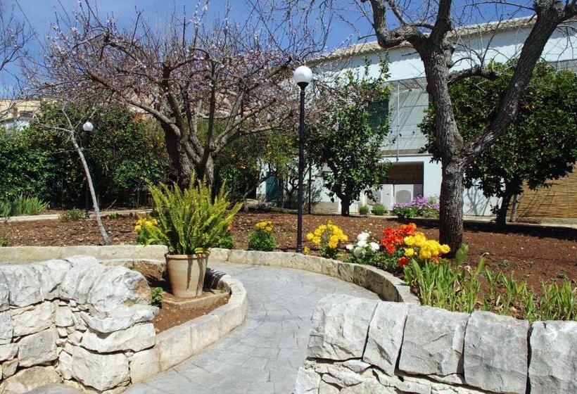 مبيت وإفطار La Piccola Locanda