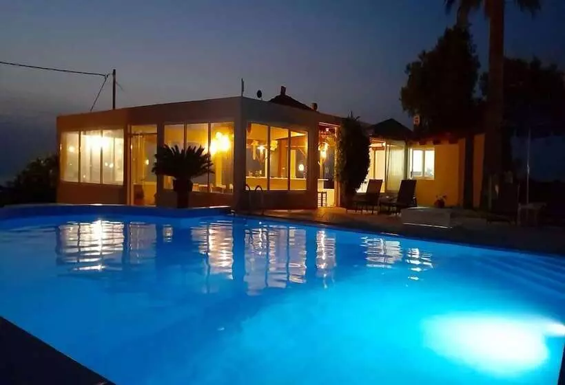 住宿加早餐  Lofos Apartments