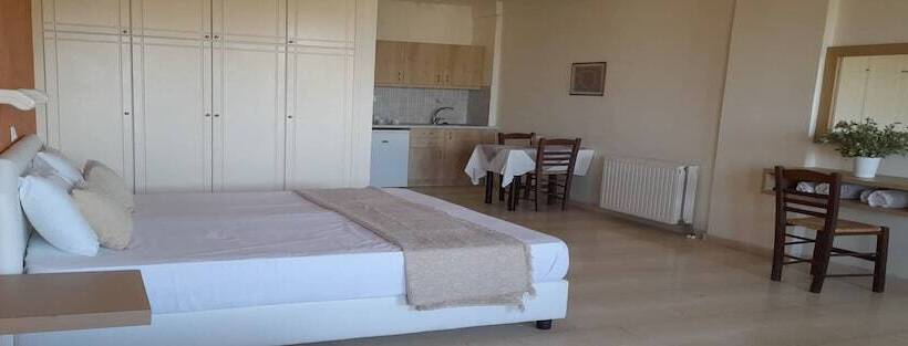 مبيت وإفطار Lofos Apartments