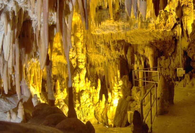 ベッドアンドブレックファースト Rifugio Delle Grotte