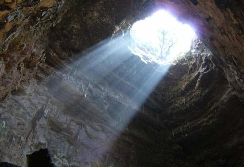 ベッドアンドブレックファースト Rifugio Delle Grotte