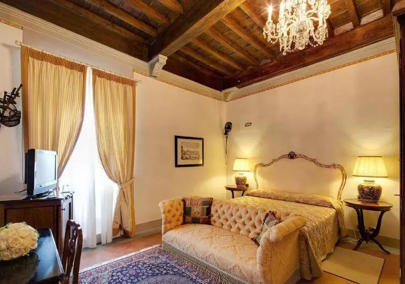 تختخواب و صبحانه Villa Il Sasso Dimora D Epoca