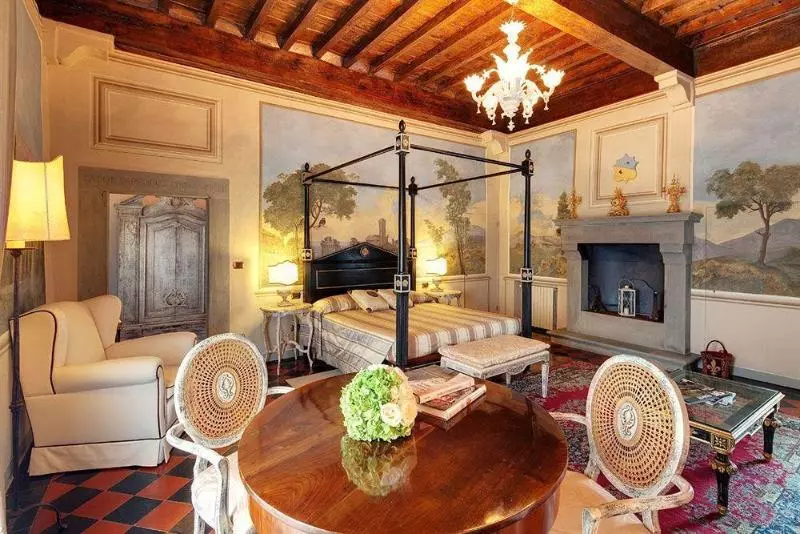 تختخواب و صبحانه Villa Il Sasso Dimora D Epoca