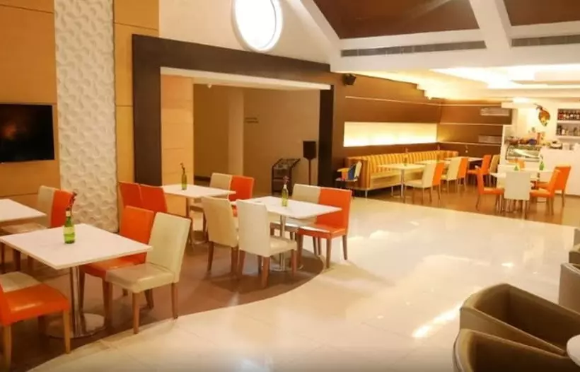 Circle Inn Hotel And Suites Bacolod