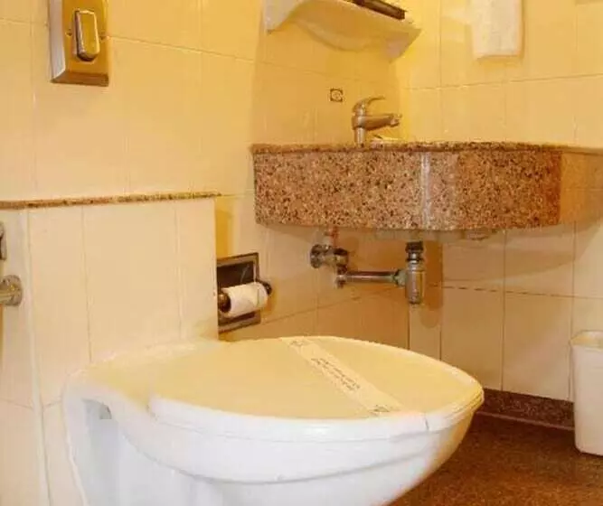 ホテル Alankar Grande