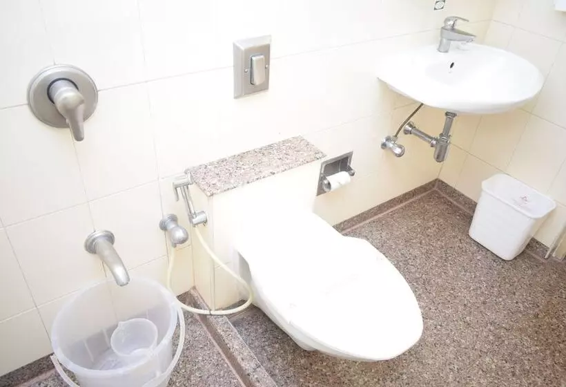 ホテル Alankar Grande