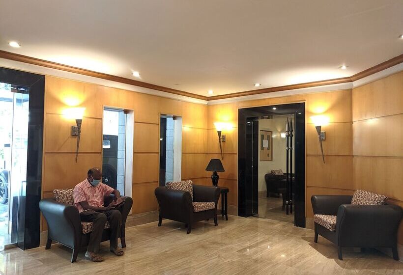 ホテル Alankar  Grande