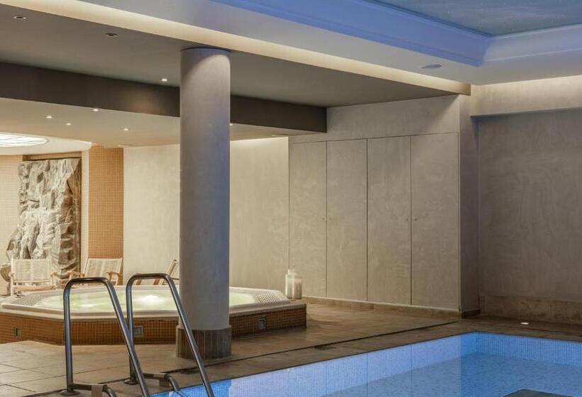 בית מלון כפרי Beach Palace