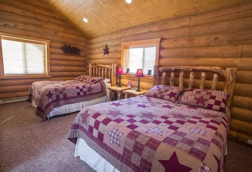 Отель Bear River Lodge