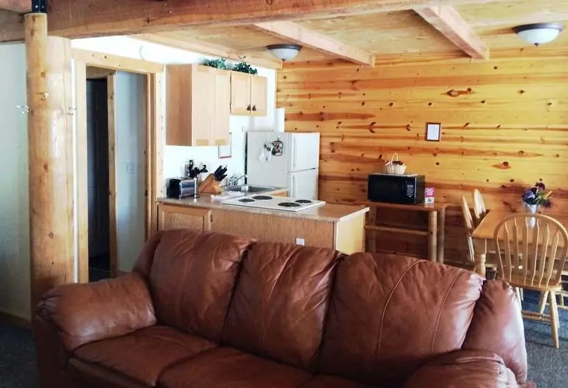 Отель Bear River Lodge