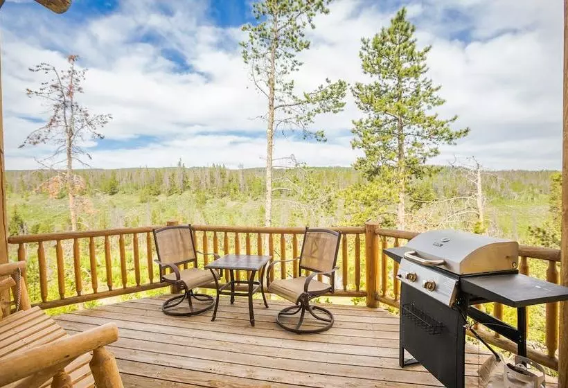 Отель Bear River Lodge