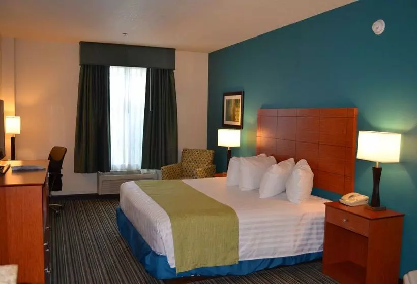 בית מלון כפרי Best Western Liberty Inn Dupont Jblm