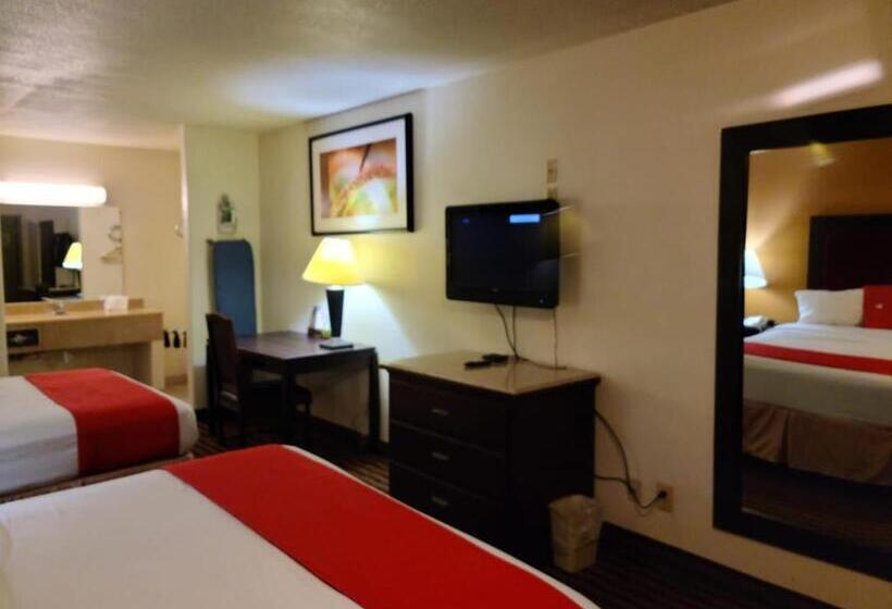 فندق Budget Host Inn