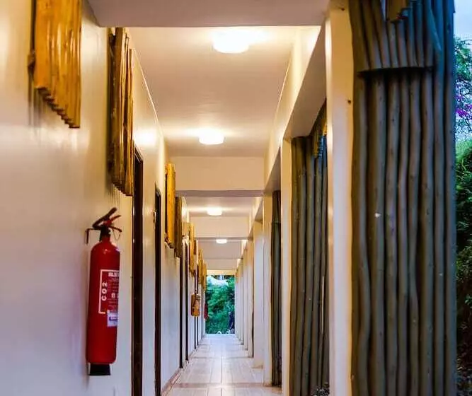 هتل Cassia Lodge