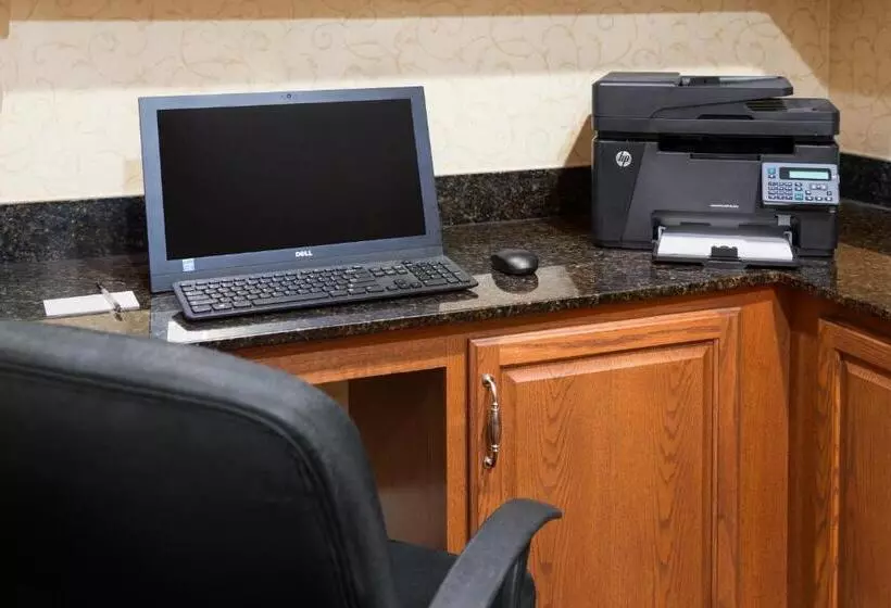 ホテル Country Inn & Suites By Radisson, Goodlettsville, Tn