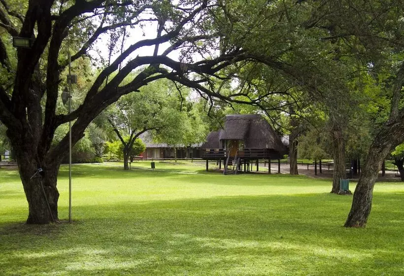 هتل Cresta Marang Gardens