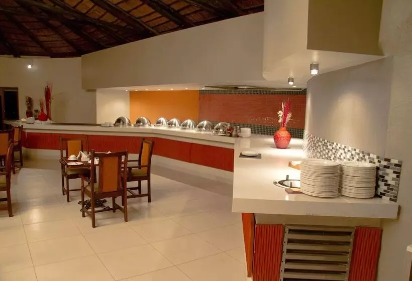 هتل Cresta Marang Gardens