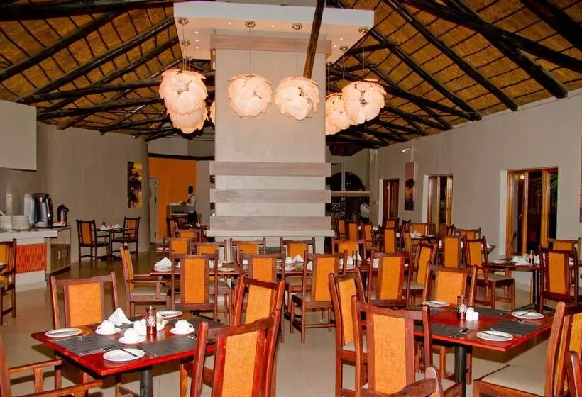 هتل Cresta Marang Gardens