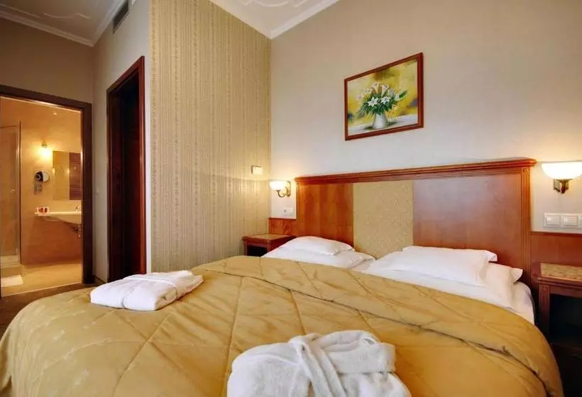 Отель Elizabeth