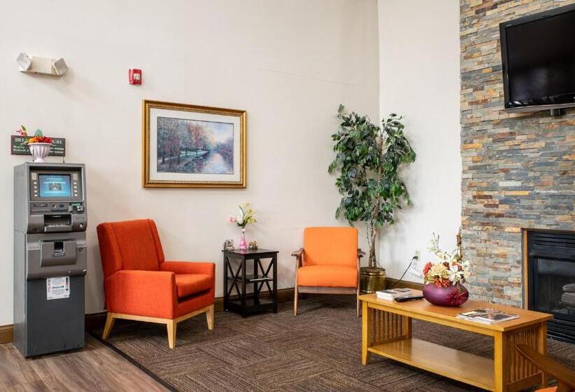 Отель Blisspoint Inn & Suites Marion