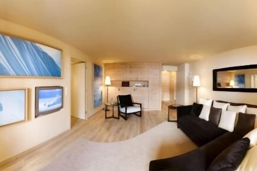 בית מלון כפרי Hinterwies – Ski In / Lodge / Dine