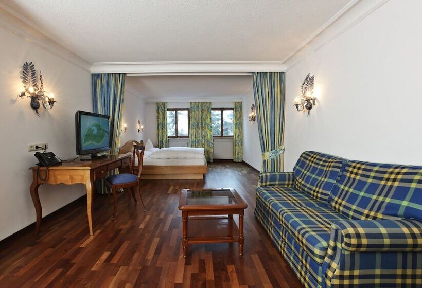 בית מלון כפרי Hinterwies – Ski In / Lodge / Dine