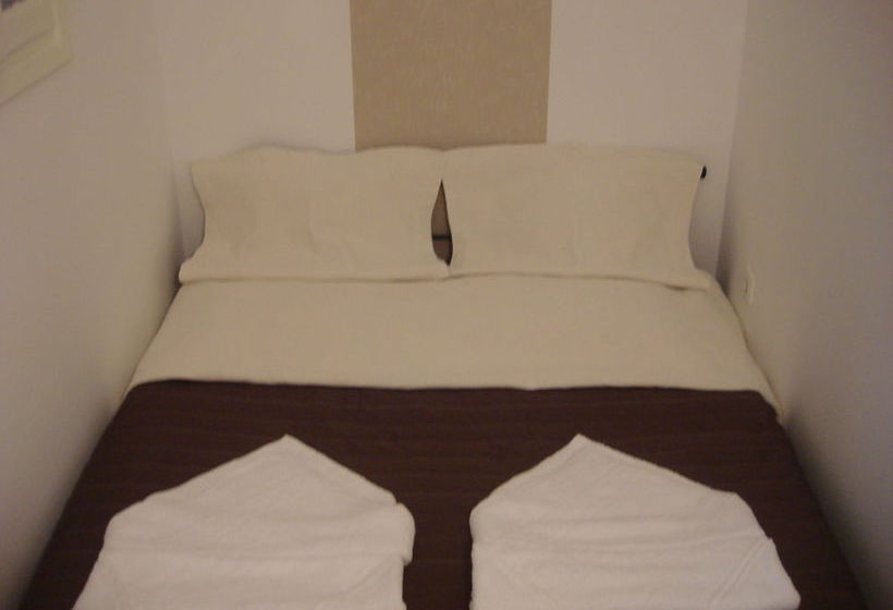 ホテル Joseph Studios