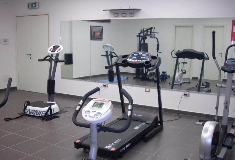 호텔 Maria Caderina Green Village