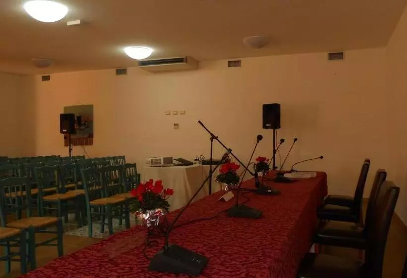 בית מלון כפרי Maria Caderina Green Village