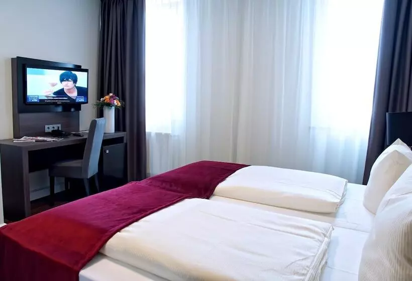 בית מלון כפרי Milbor