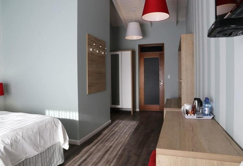 酒店 Namib Guesthouse