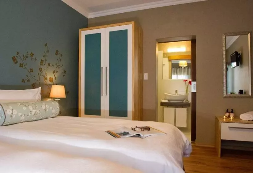 酒店 Namib Guesthouse