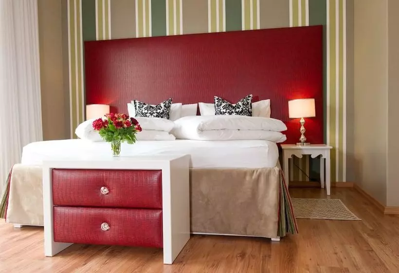 酒店 Namib Guesthouse