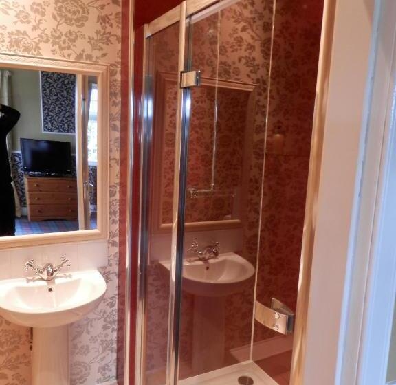 فندق The Glen Guesthouse