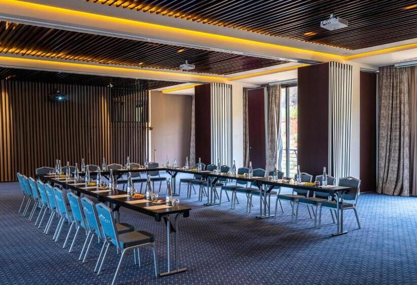 ホテル Widiane Resort